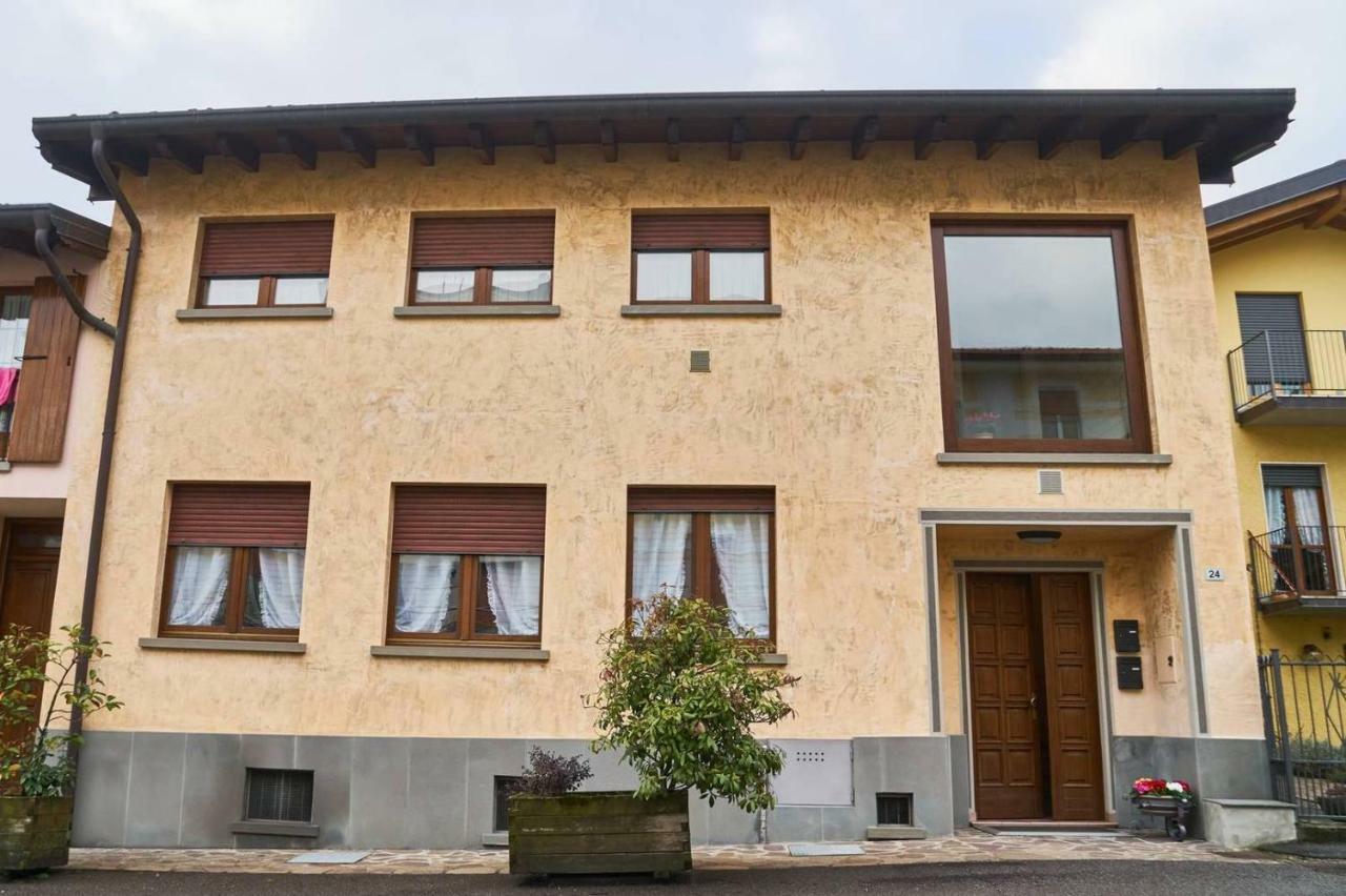 Appartamento Clivo Solto Collina Eksteriør bilde